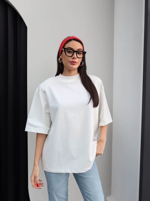 Esra Helvacı Vatkalı Oversize Tshirt