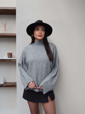 Esra Helvacı Yarım Balıkçı Geniş Kol Kazak