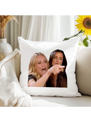 Qoeuyl Boutique Kylie Richards Baskılı Komik Hediyelik Elyaf Dolgulu Dekoratif Yastık