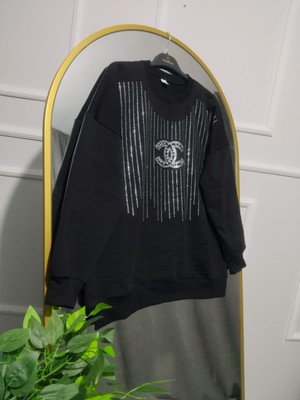 Nisa Butik Giyim Shanel Baskılı Sweat