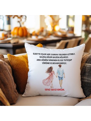 Qoeuyl Boutique El Ele Tutuşup Yürümeye Devam Ederız Baskılı Romantik Hediyelik Elyaf Saten Dekoratif Yastık