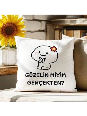 Qoeuyl Boutique Güzelin Miyim Gerçekten Baskılı Eş Sevgili Arkadaş Hediyelik Elyaf Dolgulu Dekoratif Yastık