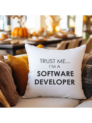 Qoeuyl Boutique Trust Me I'm A Software Developer Baskılı Yazılımcı Hediyelik Elyaf Dolgulu Dekoratif Yastık