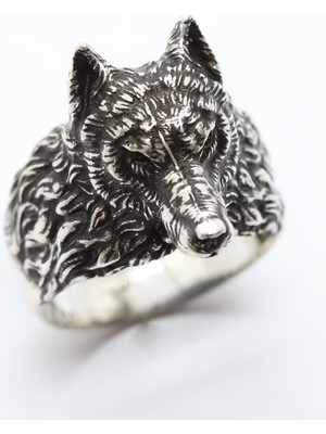 Canka Kurt Figürlü 925 Ayar Gümüş Erkek Yüzük