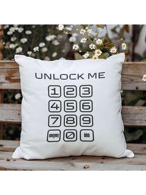 Qoeuyl Boutique Unlock Me Baskılı  Hediyelik Elyaf Saten Dekoratif Yastık
