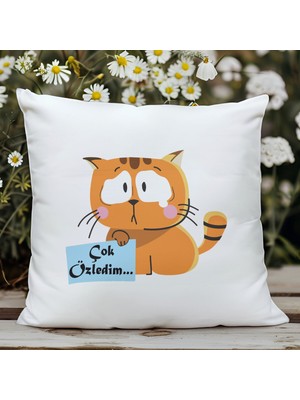Qoeuyl Boutique Çok Özledim Sevimli Kedi Baskılı Eş Sevgili Romantik Hediyelik Elyaf Saten Dekoratif Yastık