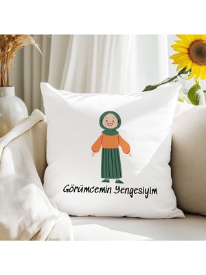 Qoeuyl Boutique Görümcemin Yengesiyim Baskılı  Hediyelik Elyaf Saten Dekoratif Yastık