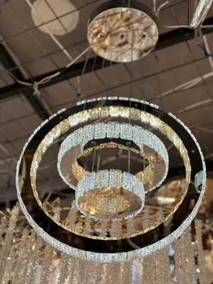 Yeni Model 3 Katlı Kristal Lüx LED Avize 3 Işıuk Seçeneği