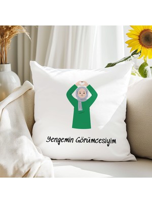 Qoeuyl Boutique Yengemin Görümcesiyim Baskılı  Hediyelik Elyaf Saten Dekoratif Yastık