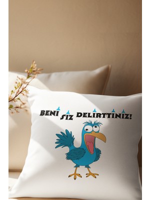 Qoeuyl Boutique Beni Siz Delirttiniz Baskılı Komik Hediyelik Saten Dekoratif Yastık