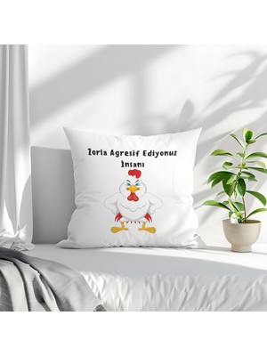 Qoeuyl Boutique Zorla Agresif Ediyonuz Insanı Baskılı Komik Hediyelik Elyaf Saten Dekoratif Yastık