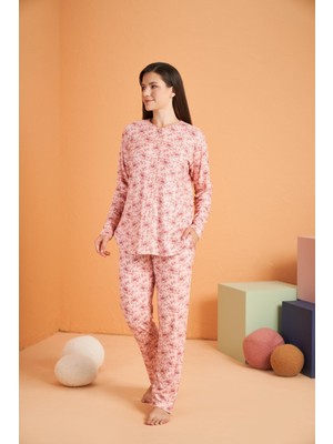 Pjs Kadın Düğmeli Yaka Çiçek Desenli Uzun Kollu Pijama Takım