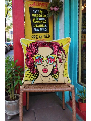 Visionario Kırlent Kılıfı Pop Art Figür Desenli 45X45 Raşel Örme Kadife Çift Taraflı Dijital Baskı Beyaz Biyeli