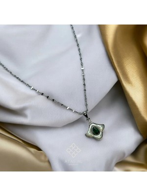 Atas Al Diamond Zümrüt Deniz Kabuğu Model Taş Işleme 925 Ayar Gümüş Kolye