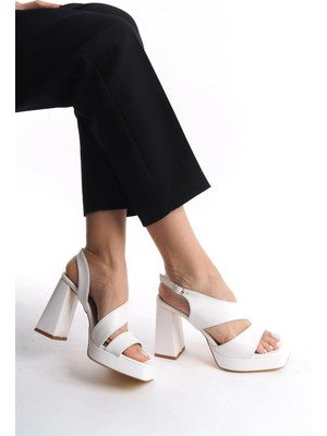 Cica Beyaz Cilt Topuklu Ayakkabı