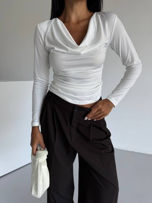 Cuyka Kadın Bluz Uzun Kollu Degaje Yaka Drapeli Slim Fit -