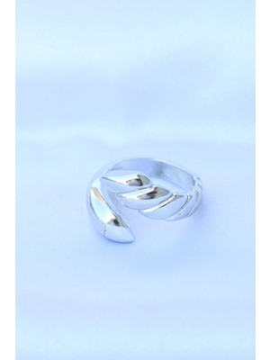 Pirinç Gümüş Renk Ayarlanabilir Sarmal Yüzük