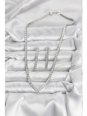 Gümüş Renk Zirkon Taşlı Kadın Kolye Küpe Seti