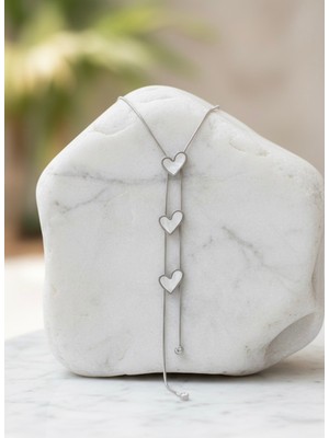 Çelik Takı Kadın Sedefli Üçlü Kalp Detaylı Sallantılı Gümüş Renk Paslanmaz Kararmaz Çelik Kolye