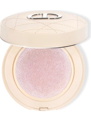 Dior Olağanüstü Formülü Ile Makyajı Sabitleyen Tazeleyici PUDRA-050 Lavender