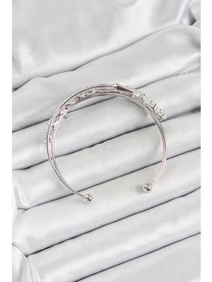 Pirinç Gümüş Renk Arpa Zirkon Taşlı Kadın Bileklik