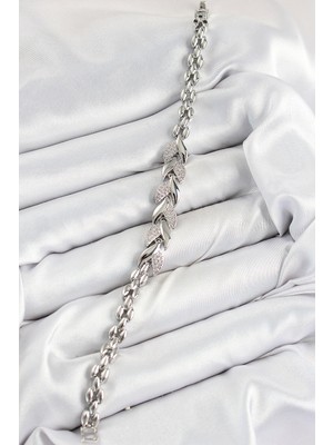 Pirinç Zirkon Taşlı Balık Kuyruğu Model Gümüş Renk Kadın Bileklik