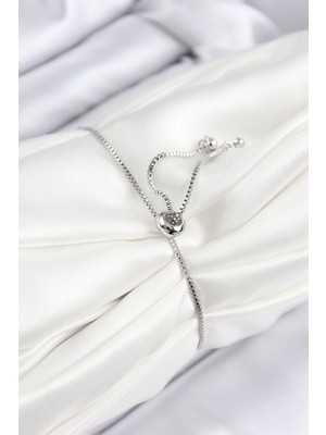 Pirinç Zirkon Taşlı Sıralı Model Gümüş Renk Asansörlü Kadın Bileklik