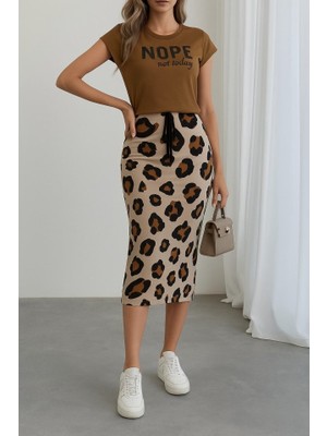 ModaSize Kadın Kısa Kollu Bisiklet Yaka Viskon Bluz Desenli Dalgıç Etek Ikili Takım