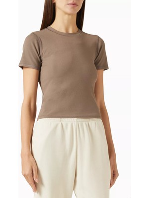 Modal Kesimli Pose Fitted Crop Top, Yumuşak & Esnek Kesim, Çok Yönlü