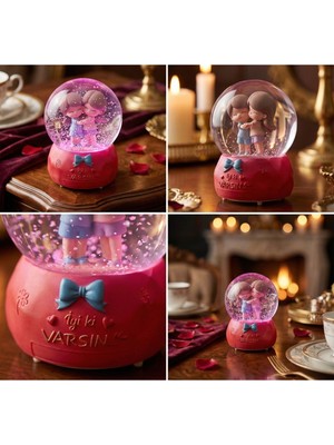 Sevgili Dostlar Için Özel Kar Küresi, Sıcacık Anlarınızı Yansıtıyor
