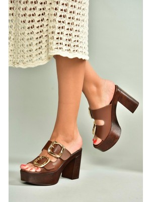 Fox Shoes U820376609 Kahverengi Kalın Topuklu Kadın Terlik