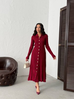 Qscob Kadın Fitilli Uzun Triko Elbise – Gold Düğmeli, Zarif ve Modern