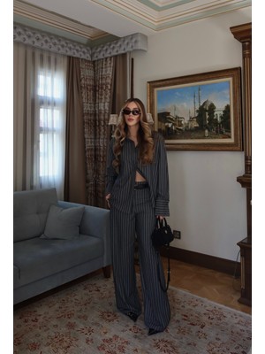 Laluvia Antrasit Çizgili Vatkalı Gömlek Pantolon Takım - 25251