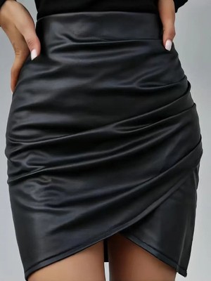 Livizmir Moda Kadın Yüksek Bel Yandan Fermuarlı Pileli Mini Deri Etek