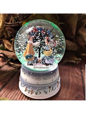Kış Masalı Müzikli ve Işıklı Kar Küresi, Zarif Dekorasyon Hediye