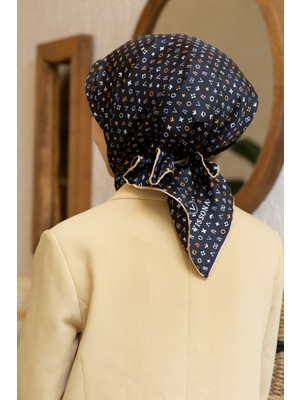 Vissona %100 Twill Ipek Çıtır Motif Desenli Siyah - Bej Renkli 90X90 Eşarp Dikim Şekli : El Dikişi