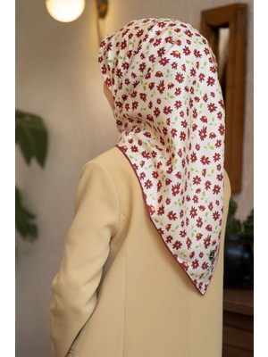 Vissona %100 Twill Ipek Papatya Desenli Krem - Kırmızı Renkli 90X90 Eşarp Dikim Şekli : El Dikişi