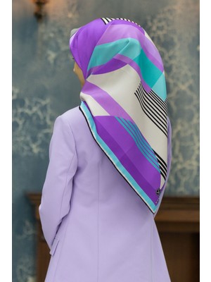 Vissona 100% Twill Ipek Geometrik Desenli Mint Yeşili - Lila Renkli 90X90 Dikim Şekli : El Dikişi Eşarp