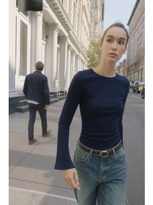 Butik Kadın Ispanyol Kol Basic Bluz – Uzun Kollu Slim Fit Günlük Bluz