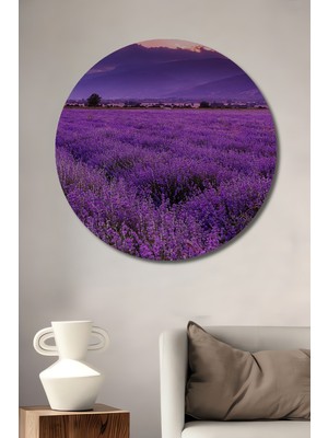 Teona Ahşap Mor Bulutların Örtüsündeki Lavanta Tarlası Yağlı Boya Görünümlü Dekoratif Ahşap Tablo Yuvarlak Duvar Tablosu