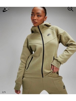 Nike Sportswear Tech Fleece Full-Zip Hoodie Yeşil Kadın Sweatshirt (Bir Beden Küçük Alabilirsiniz) FB8338-276