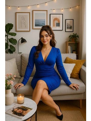 V Yaka Uzun Kollu Mini Elbise