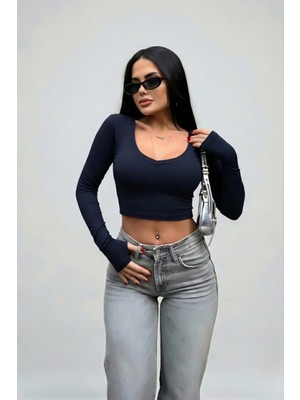 Windy Island Kadın Uzun Kollu V Yaka Parmak Geçirmeli Likralı Crop Top