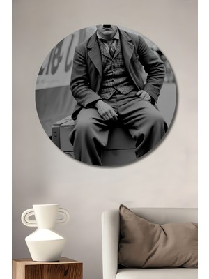 Teona Ahşap Charlie Chaplin Siyah Beyaz Yağlı Boya Görünümlü Ahşap Dekoratif Tablo Yuvarlak Duvar Tablosu