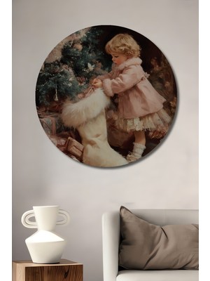 Teona Ahşap Küçük Kız ve Noel Çorabı Yağlı Boya Görünümlü Ahşap Dekoratif Tablo Yuvarlak Duvar Tablosu