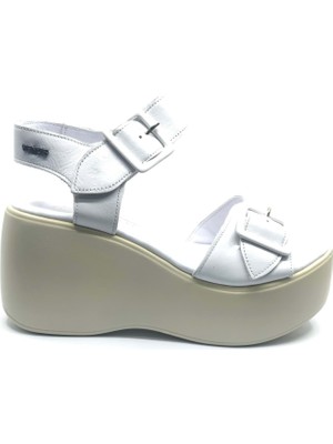 Venüs Wirgo Hakiki Deri Comfort Ortopedik Kadın Sandalet