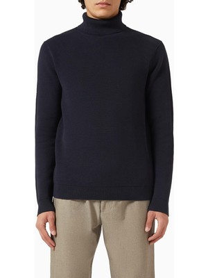 Pamuklu Balıkçı Yaka Kazak, Modern Minimalist Erkek Stili