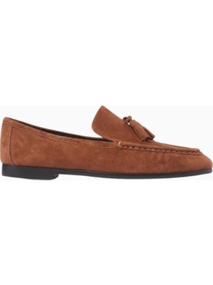 Black Suede Studio Finn Kahverengi Süet Slip-On Loafers, Püskül Detaylı Zarif Günlük Tasarım