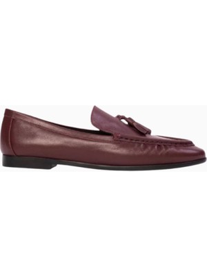 Black Suede Studio Finn Bordo Süet Slip-On Loafers, Püskül Detaylı Şık ve Zarif Tasarım