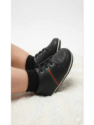 👟 Lüks Çizgili Klasik Bebek Patik Ayakkabı – Bağcıklı Spor Model Ilk Adım Ayakkabısı